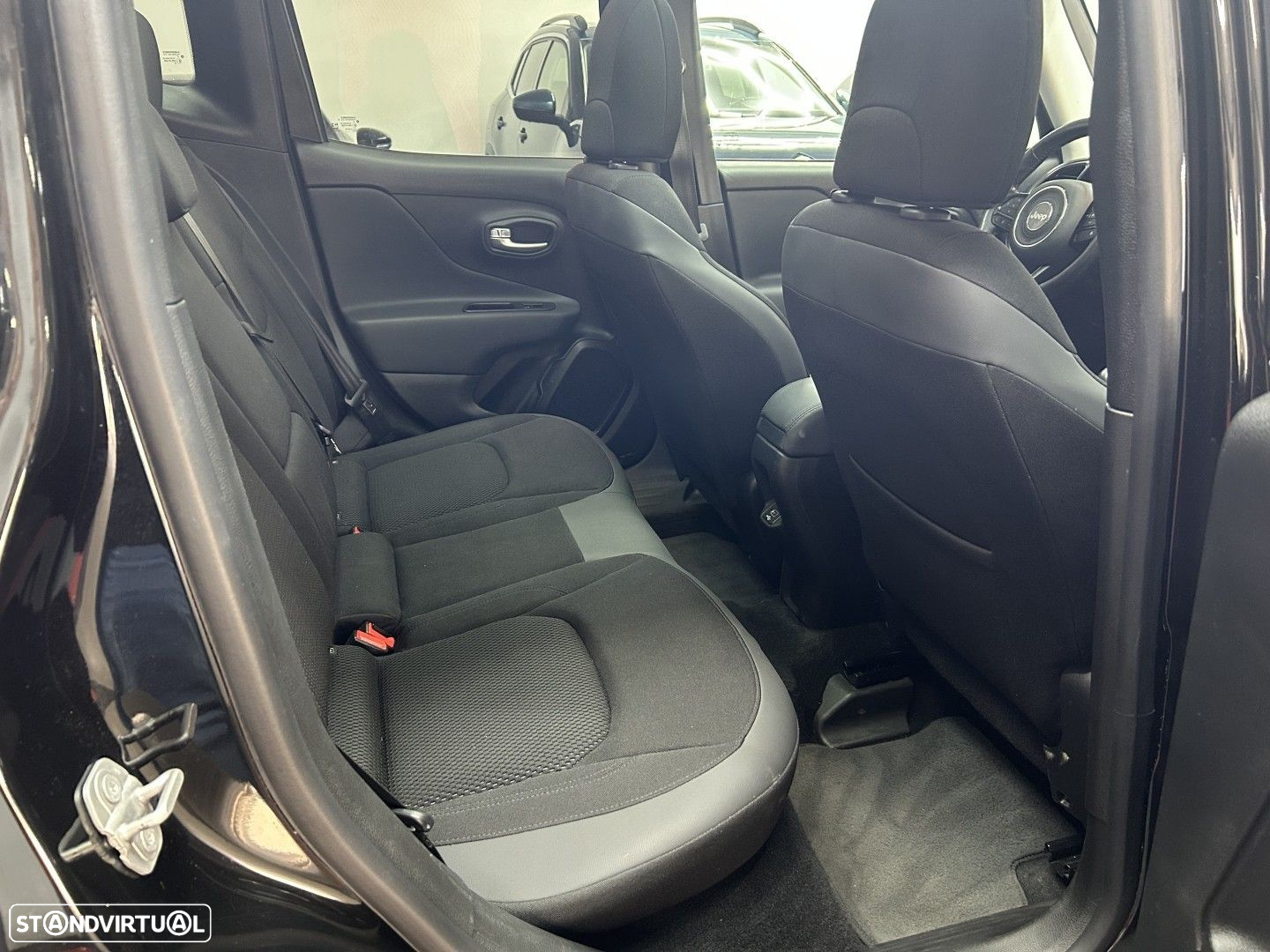 Jeep Renegade 1.0 T Sport - 14