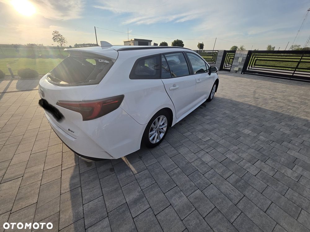 Toyota Corolla 1.8 Hybrid Comfort - 9