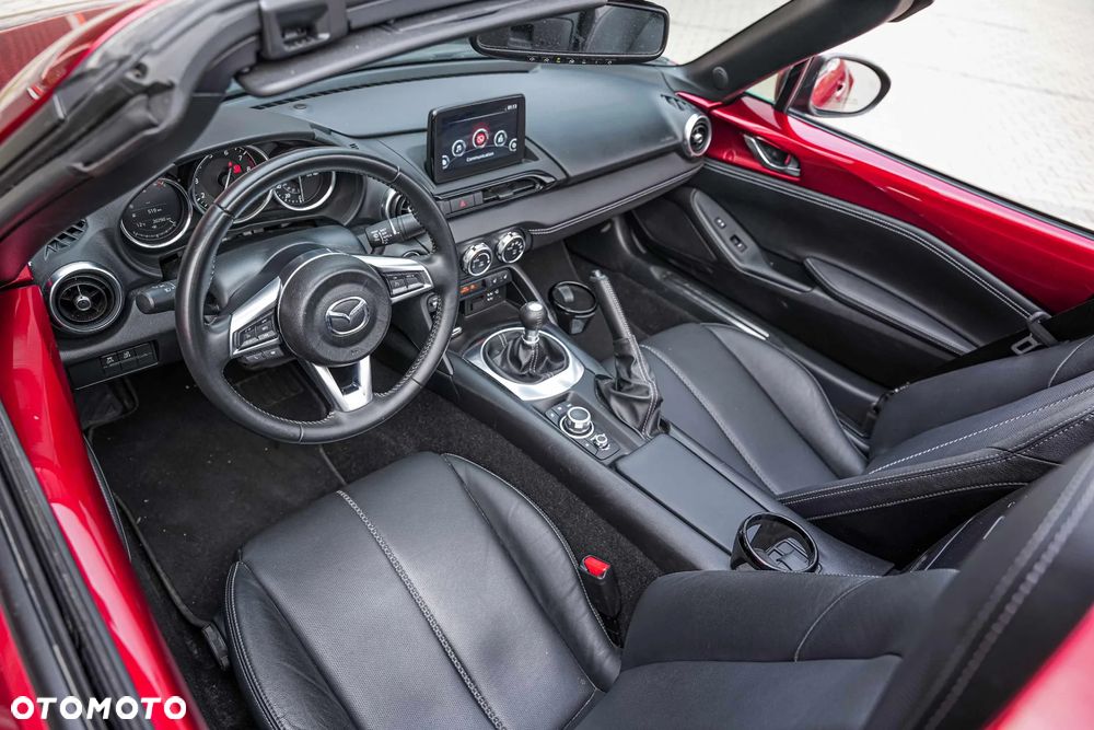 Mazda MX-5 - 24