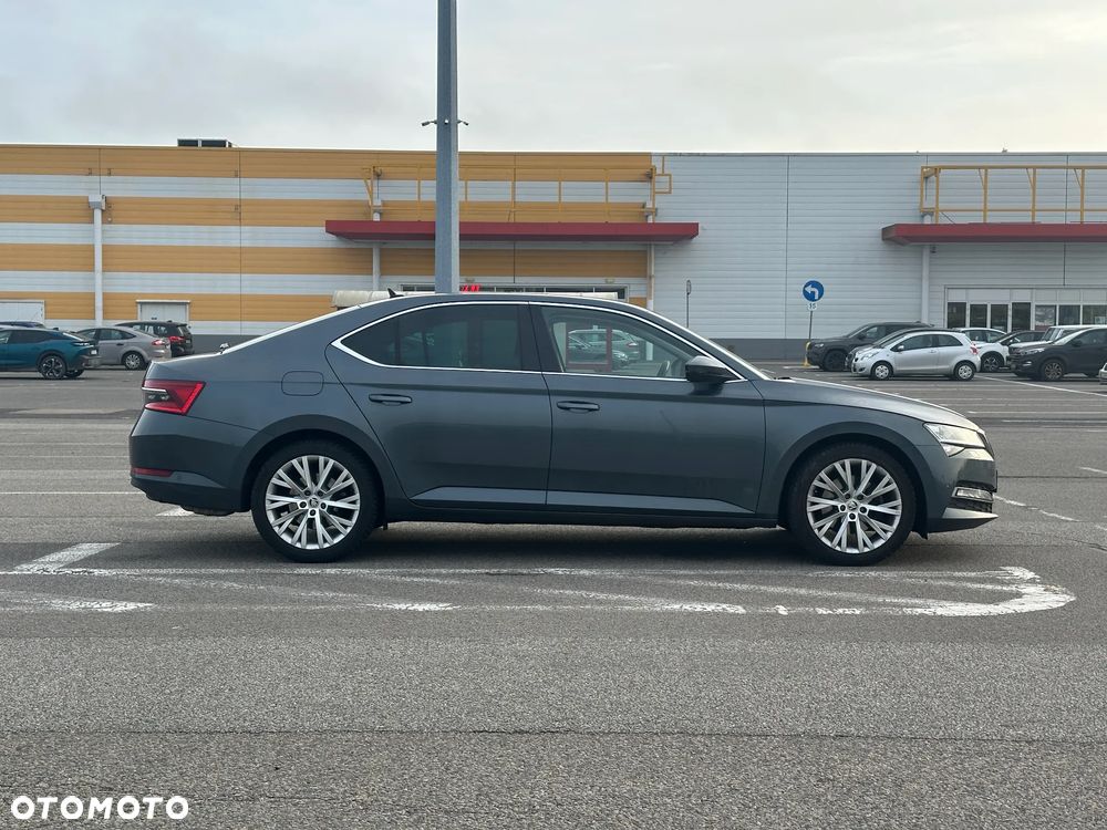 Skoda Superb 2.0 TSI Style DSG - 2