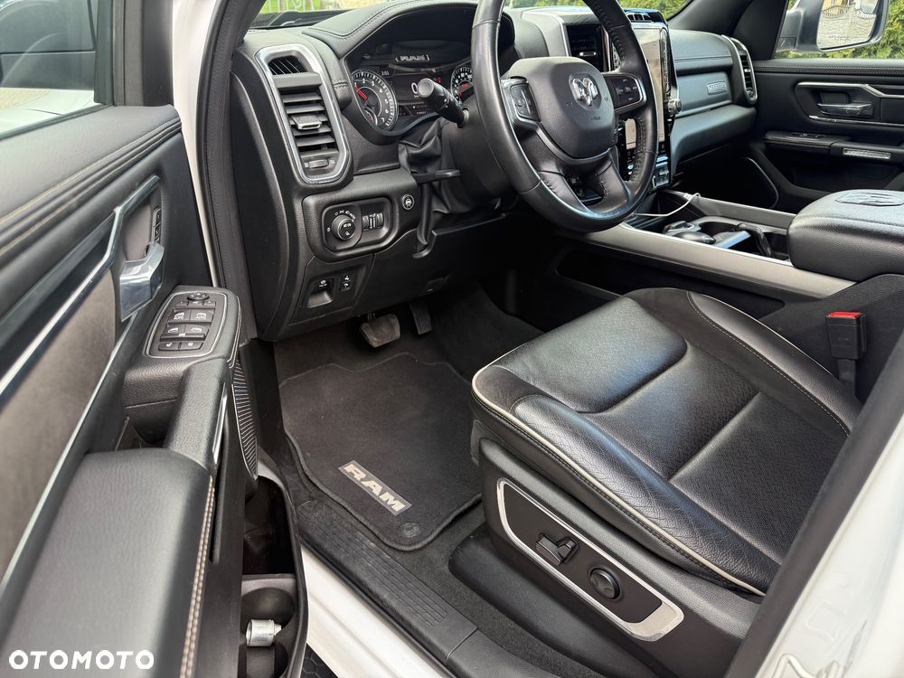 RAM 1500 5.7 Crew Cab Laramie - 15