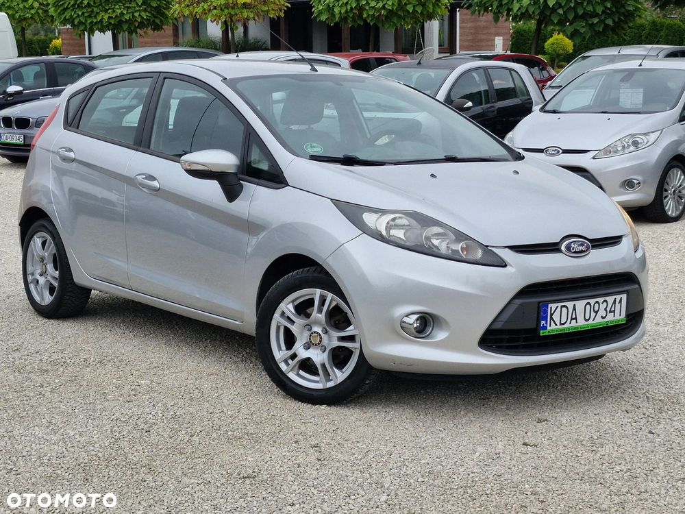 Ford Fiesta - 2
