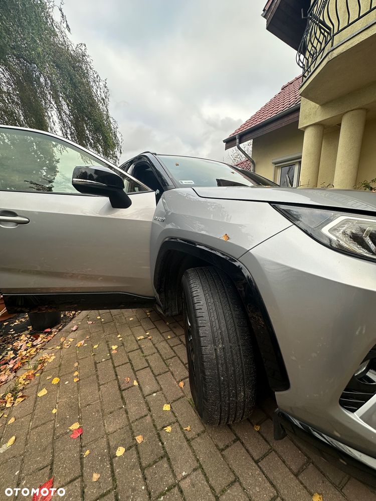 Toyota RAV4 Hybrid Selection 4x4 - 6