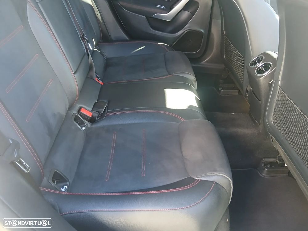 Mercedes-Benz CLA 180 d Shooting Brake AMG Line Aut. - 17
