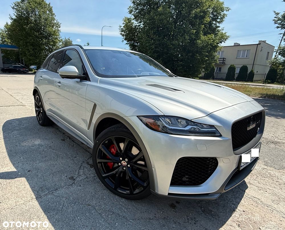Jaguar F-Pace - 4