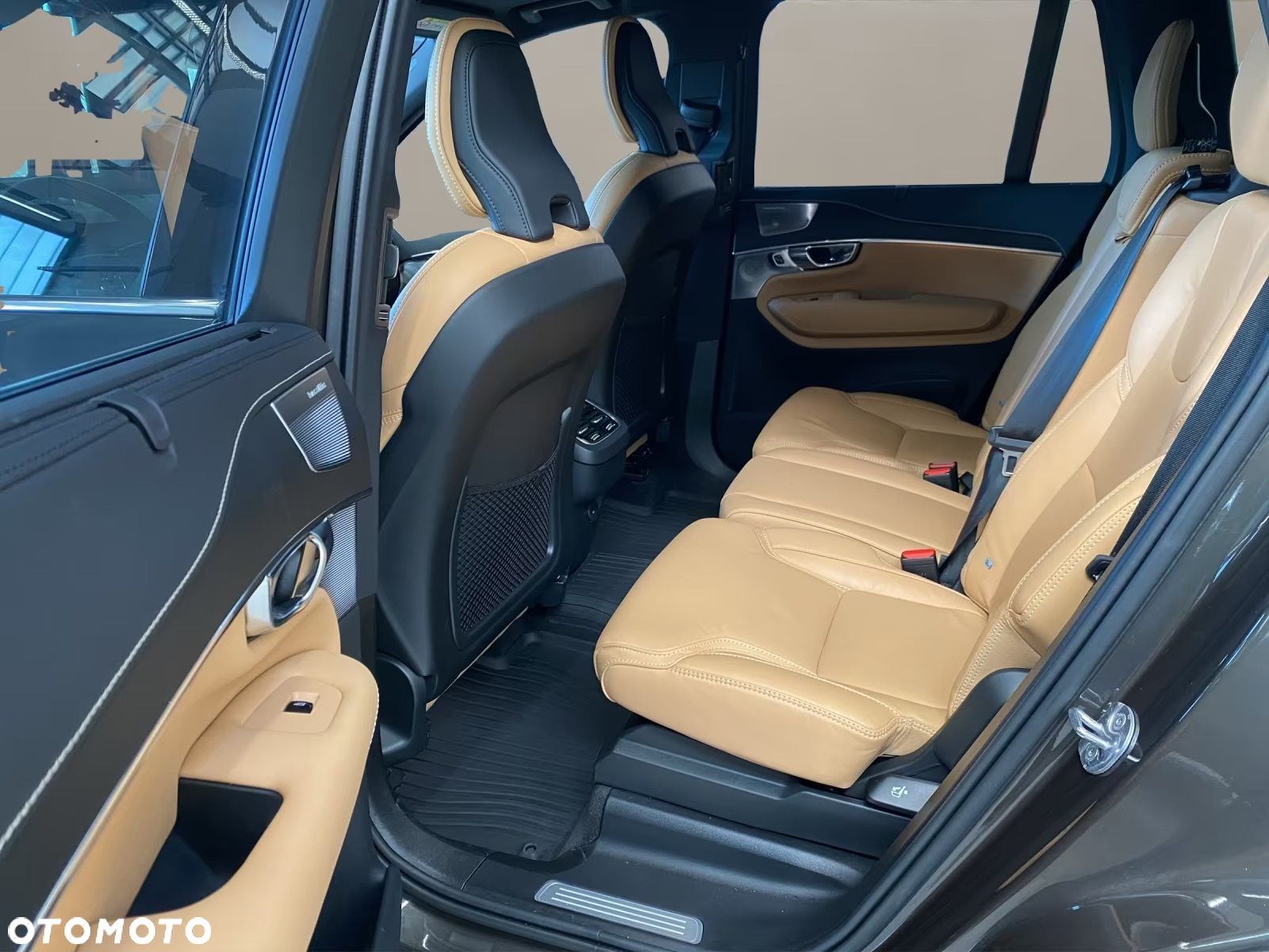 Volvo XC 90 B5 D AWD Ultimate Bright - 14