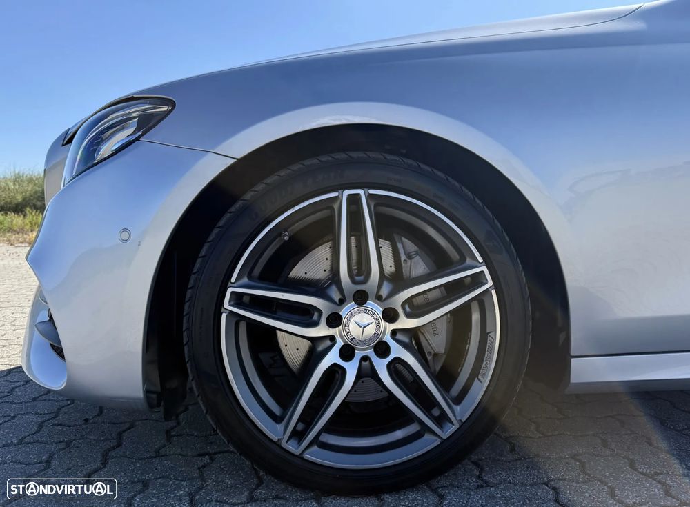 Mercedes-Benz E 220 d AMG - 24