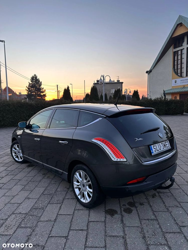 Lancia Delta 1.4 T-Jet Argento - 4