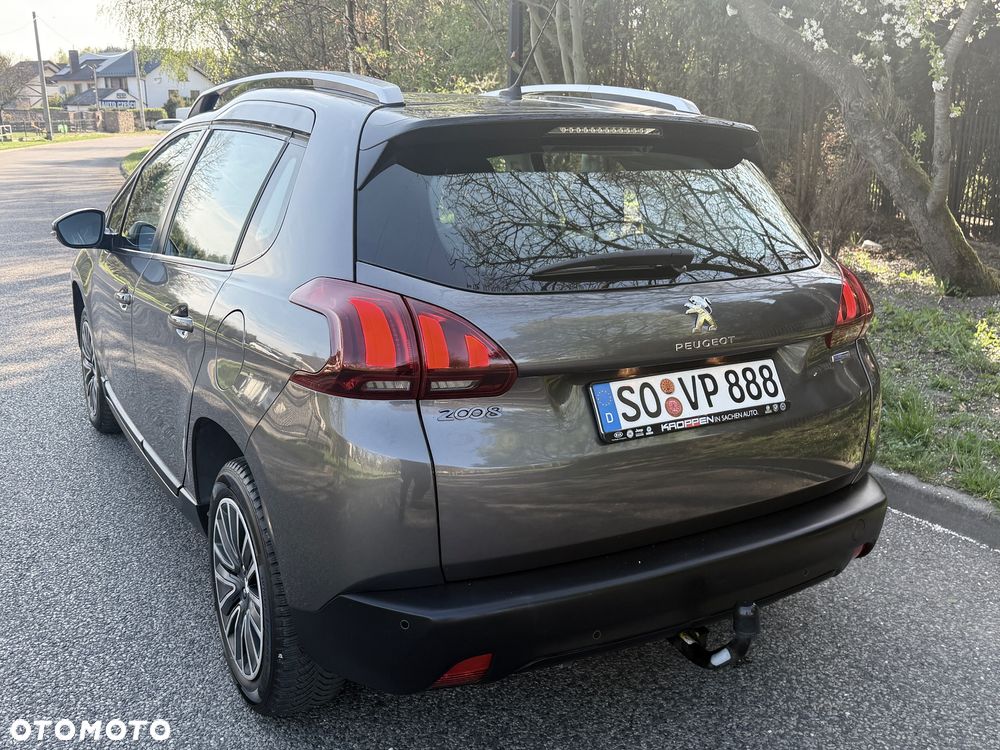 Peugeot 2008 PureTech 110 Stop&Start Allure - 11