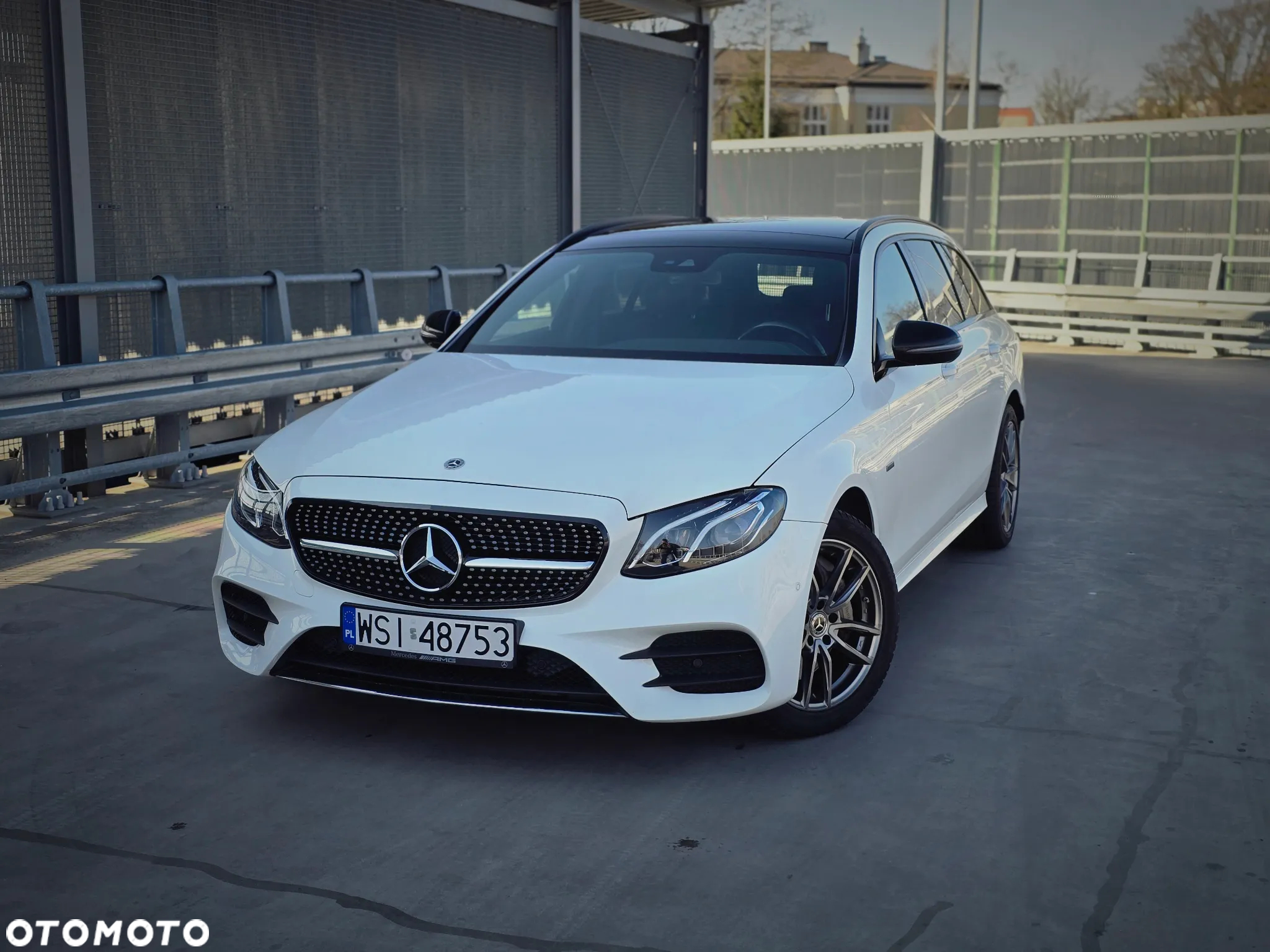Mercedes-Benz Klasa E 300 de T 9G-TRONIC AMG Line - 8