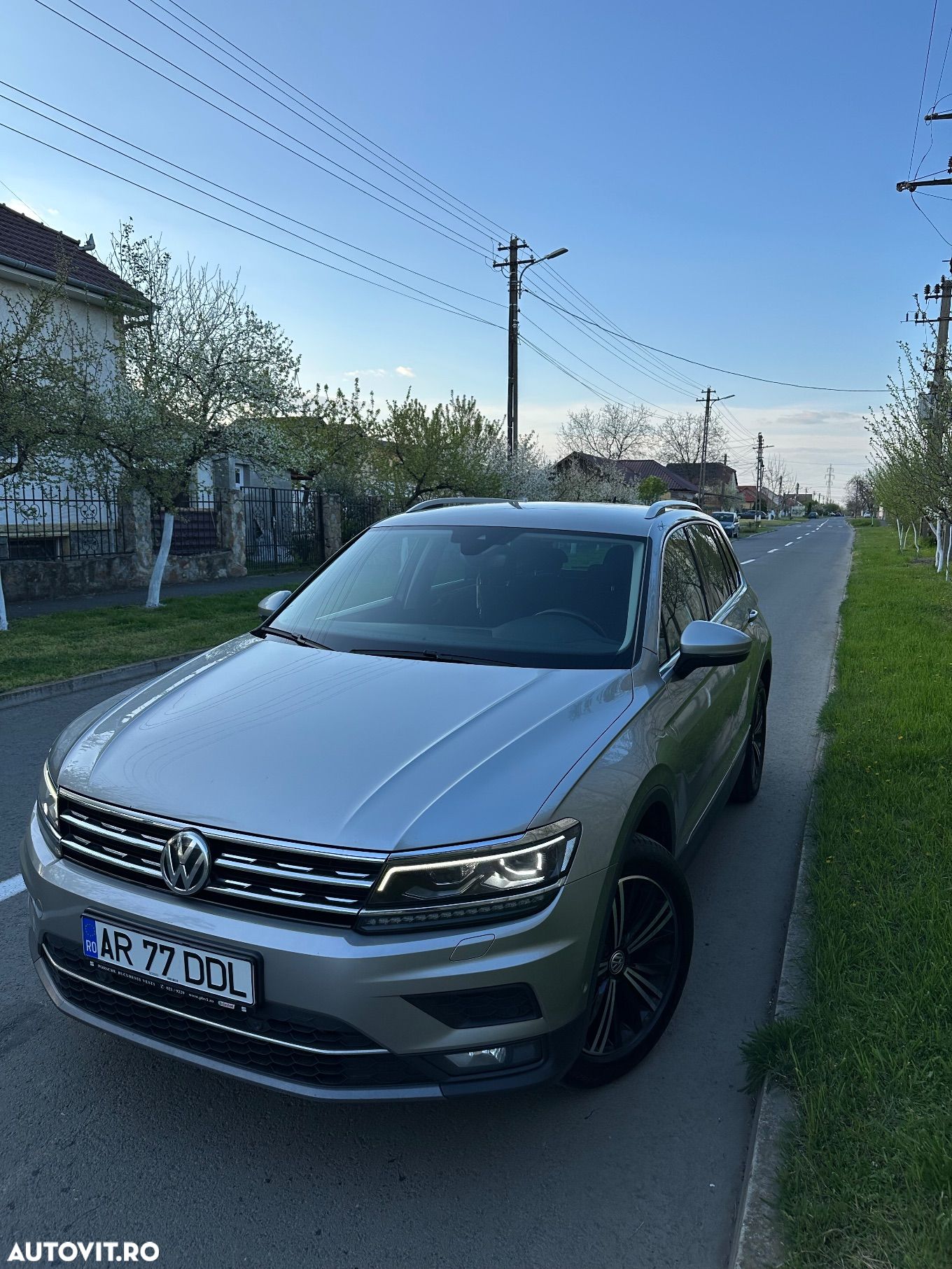Volkswagen Tiguan 2.0 TDI 4Mot DSG Highline - 1