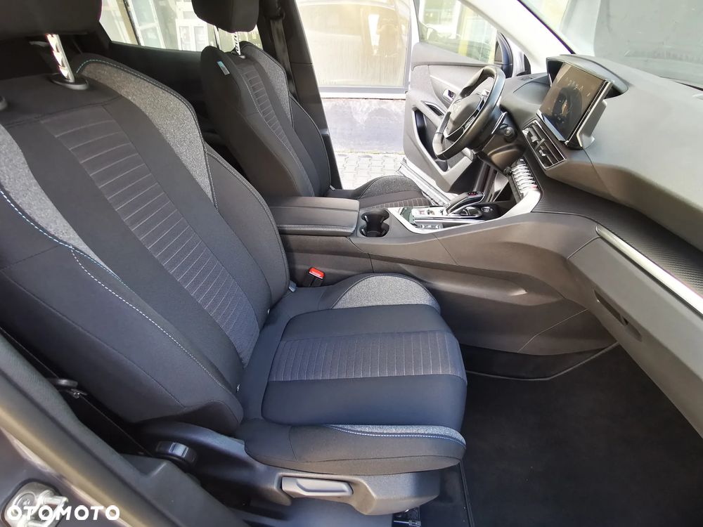 Peugeot 3008 1.5 BlueHDi Active S&S EAT8 - 16