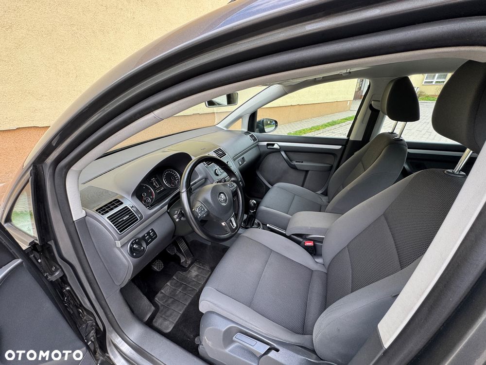 Volkswagen Touran 1.6 TDI DPF BlueMotion Technology Comfortline - 6