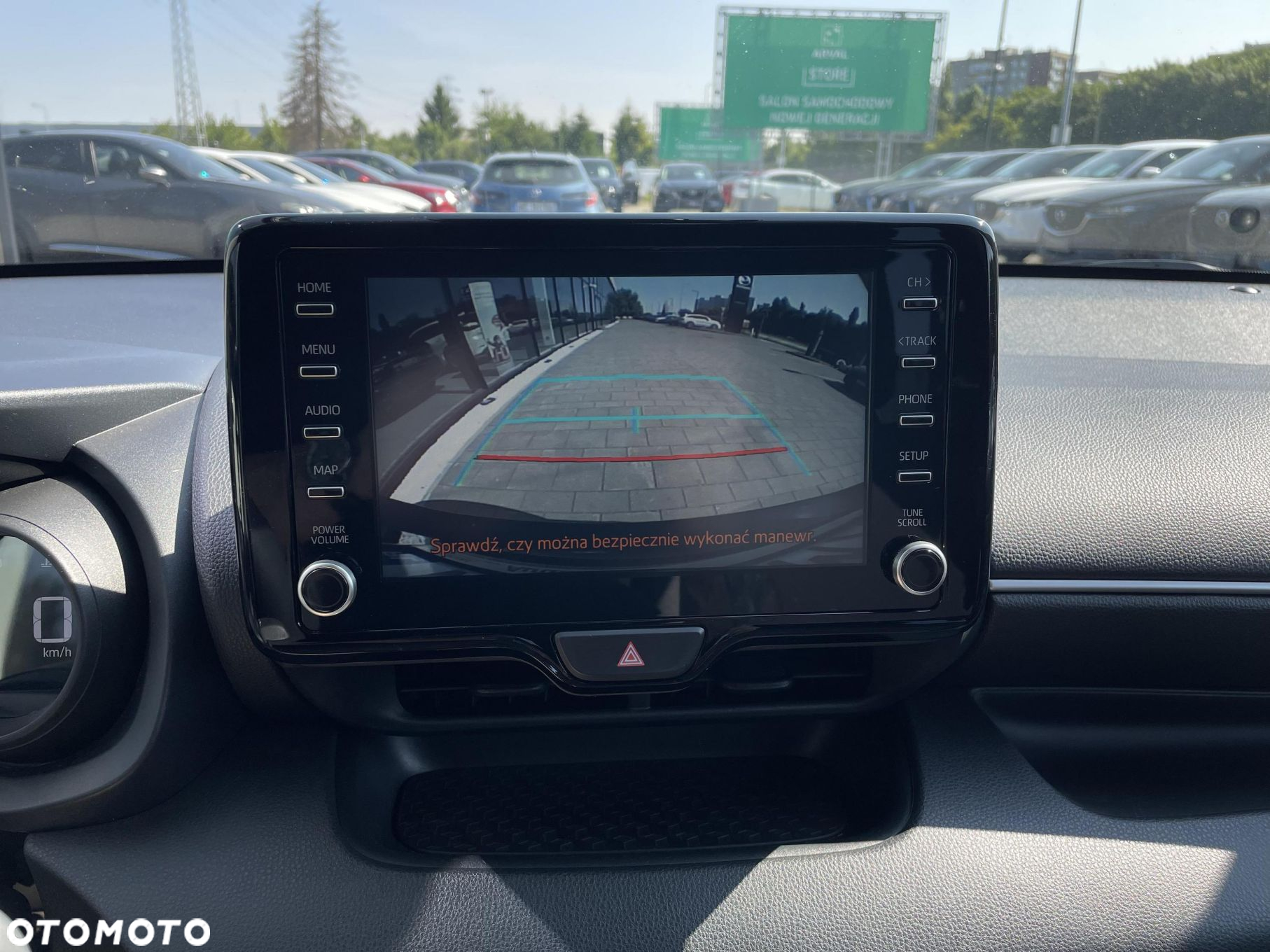Toyota Yaris - 23