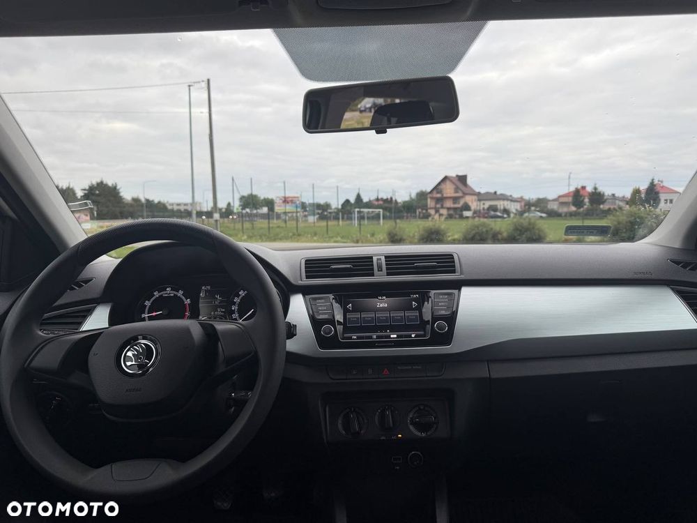 Skoda Fabia - 14