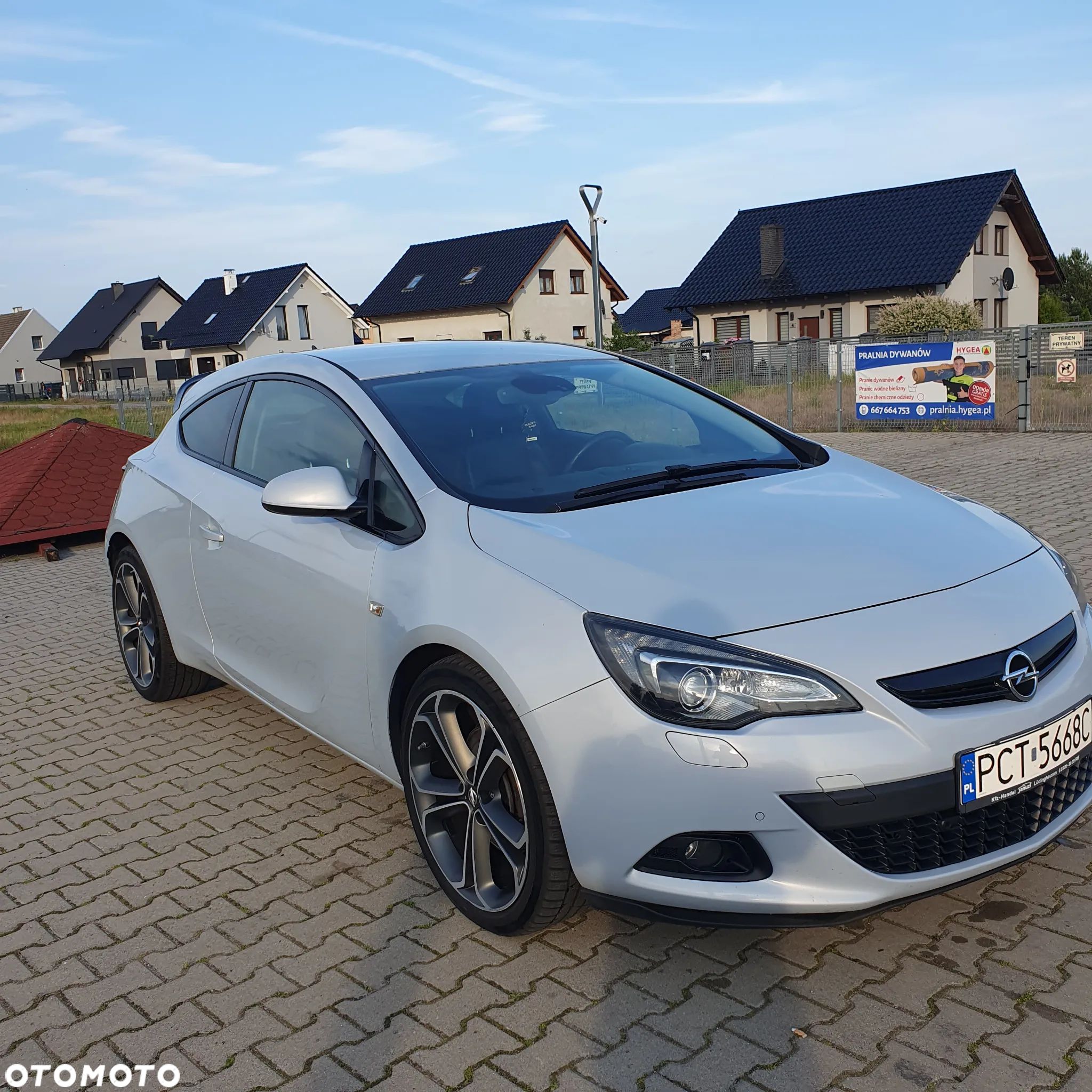 Opel Astra GTC 2.0 CDTI ecoFLEX Start/Stop - 1