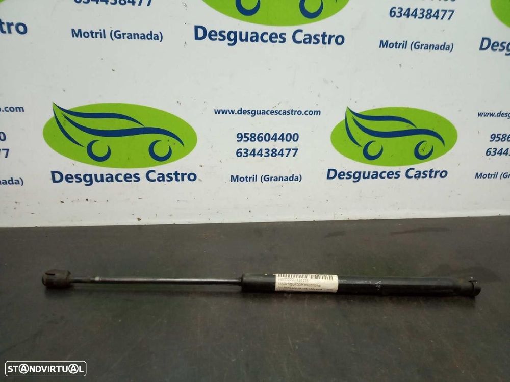 AMORTECEDORES MALA / PORTA TRASEIRA FIAT PUNTO 2004 - - 1