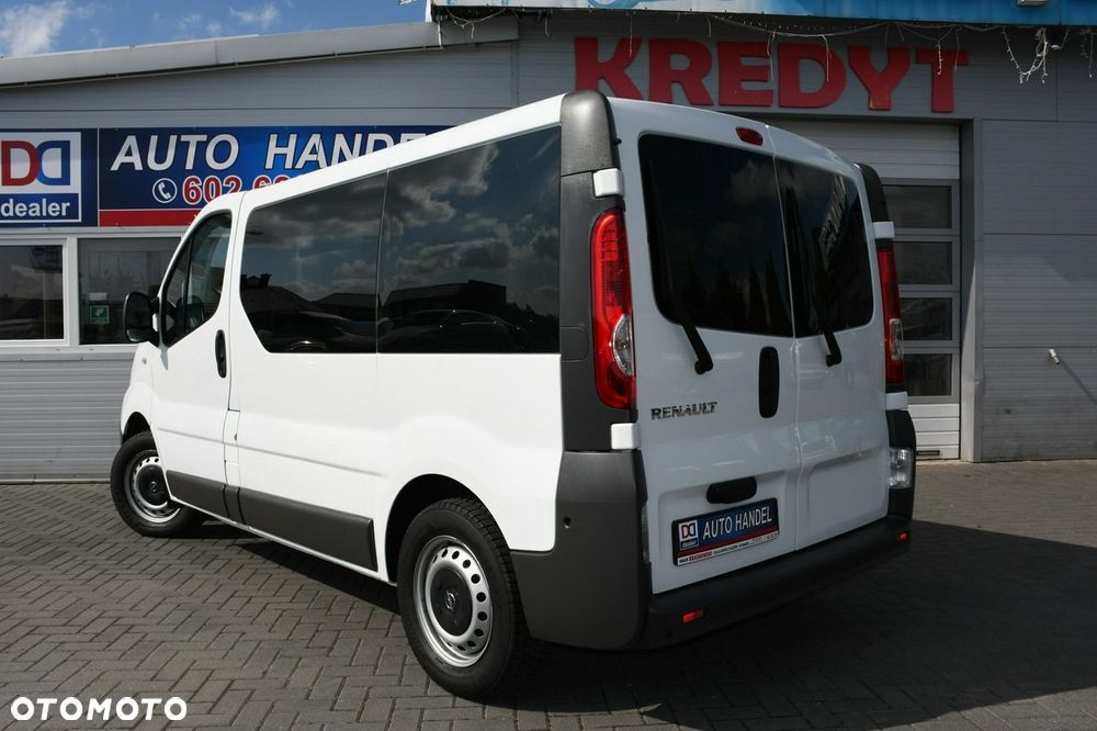 Renault Trafic - 17