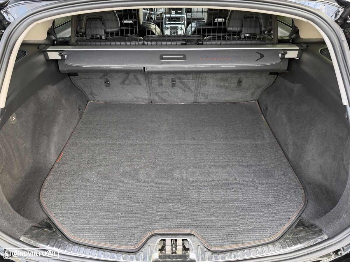 Volvo V60 2.0 D4 VOR Geartronic - 17