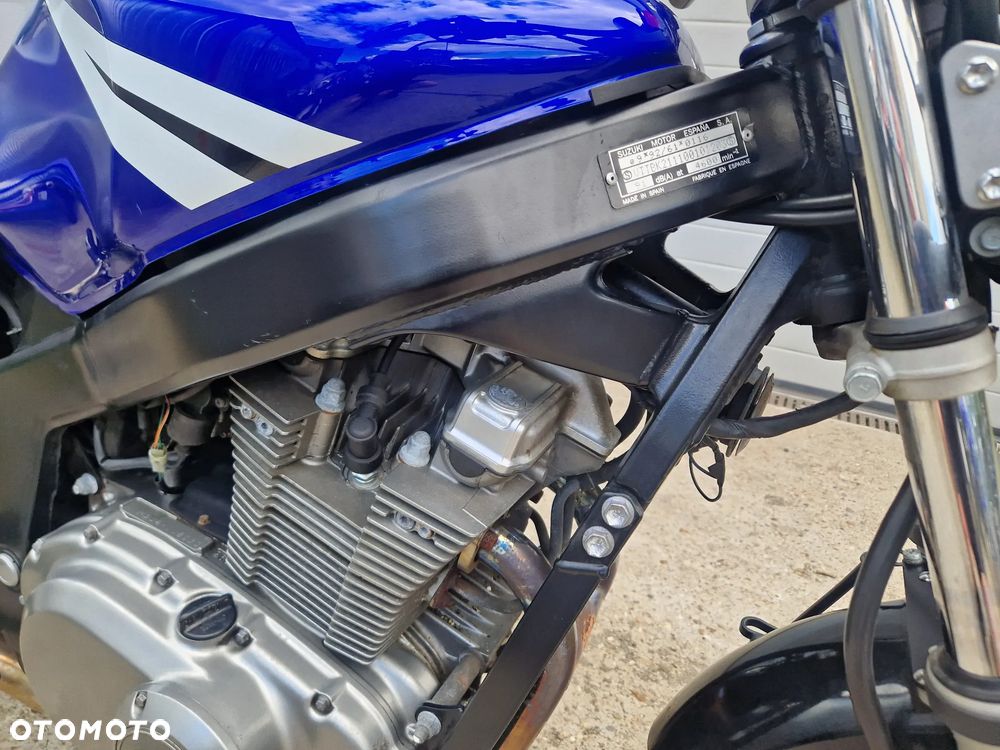 Suzuki GS - 12