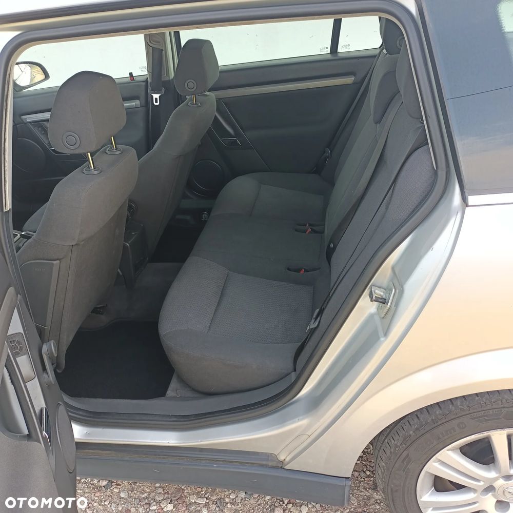 Opel Vectra 1.9 CDTI Comfort - 4