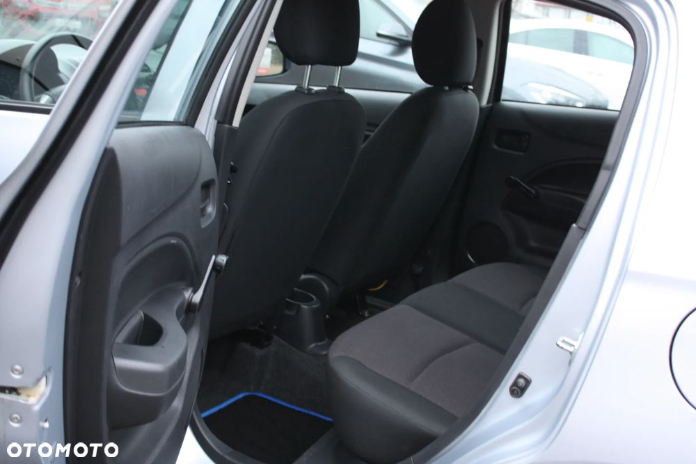Mitsubishi Space Star 2016