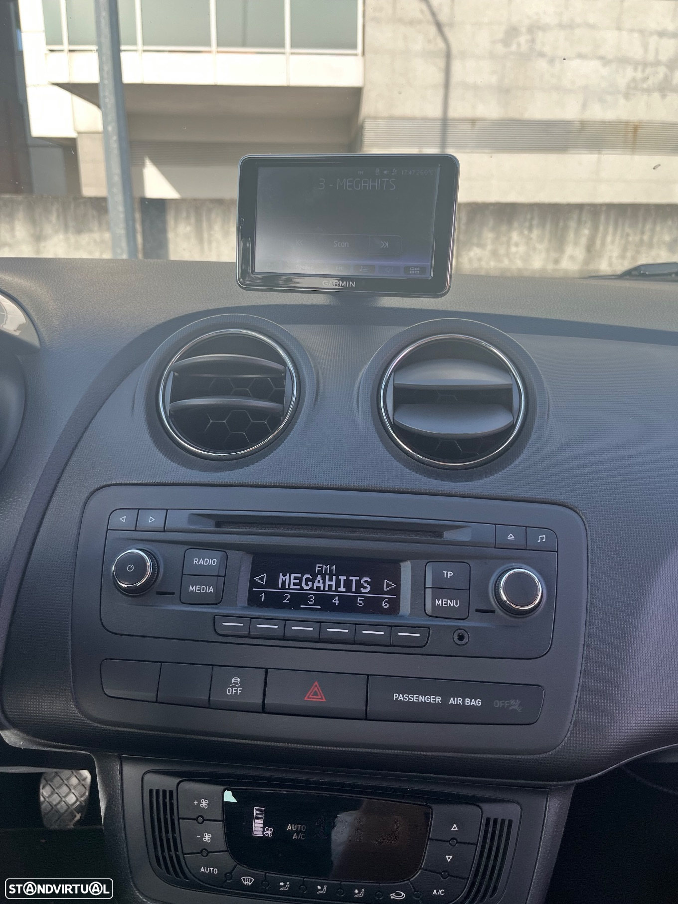 SEAT Ibiza SC 1.2 TSI i-Tech - 10