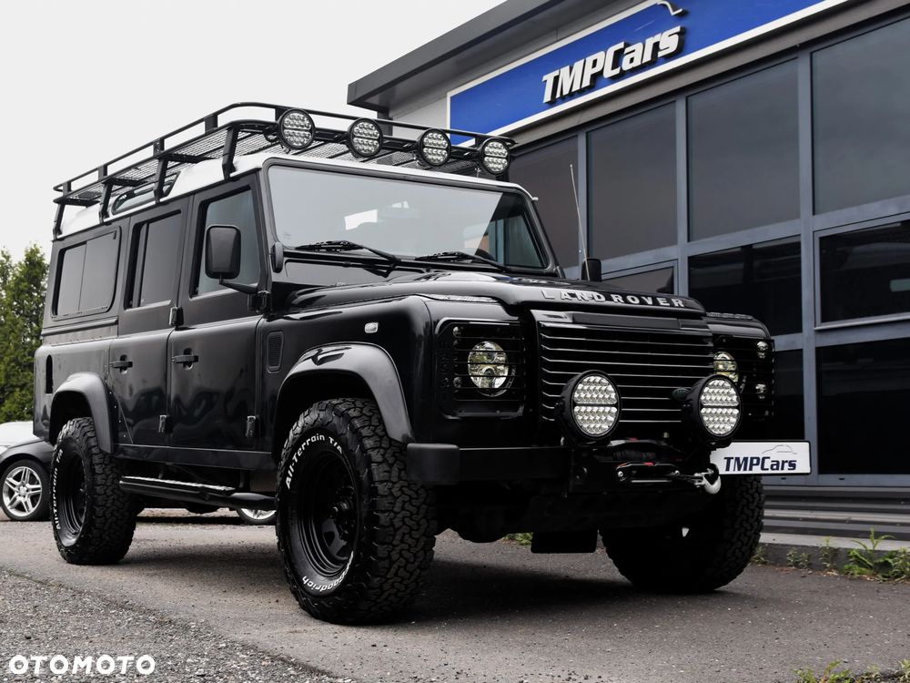Land Rover Defender - 20