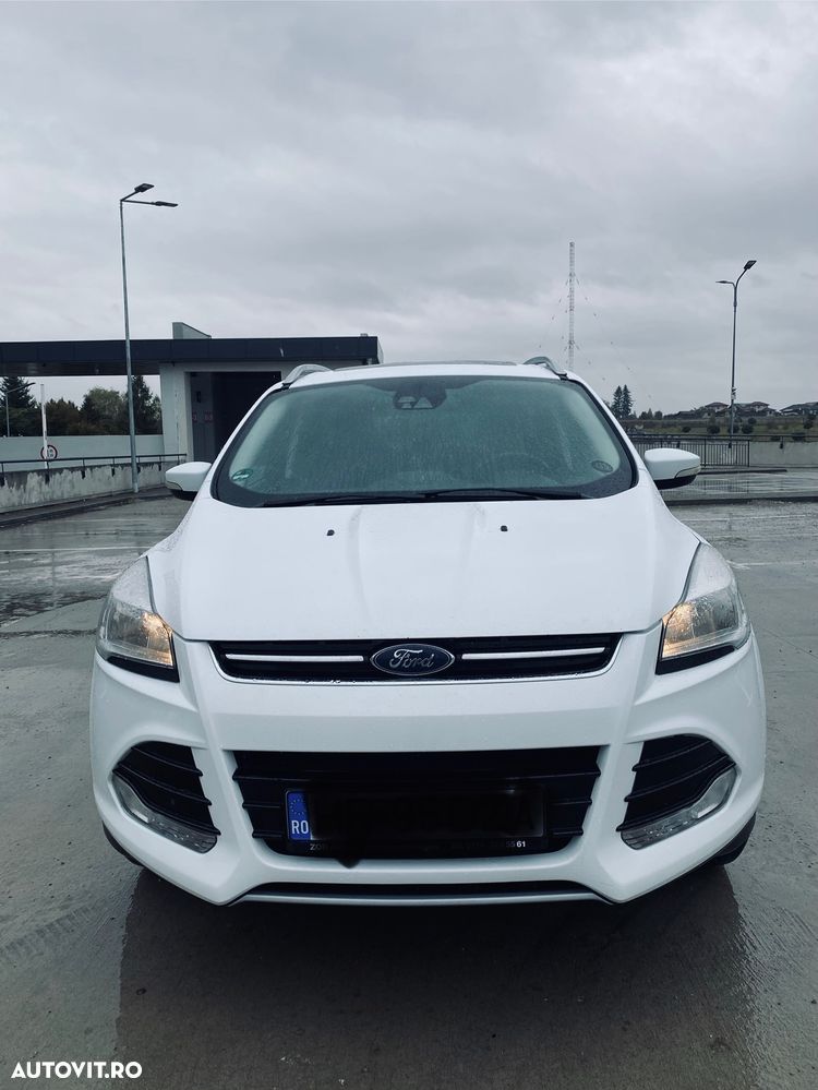 Ford Kuga - 4