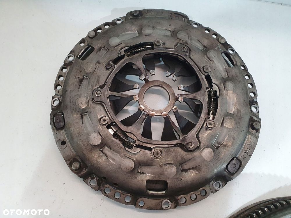SPRZĘGŁO KOŁO DWUMASOWE VW AUDI 2.0 FSI 06F105264B - 4