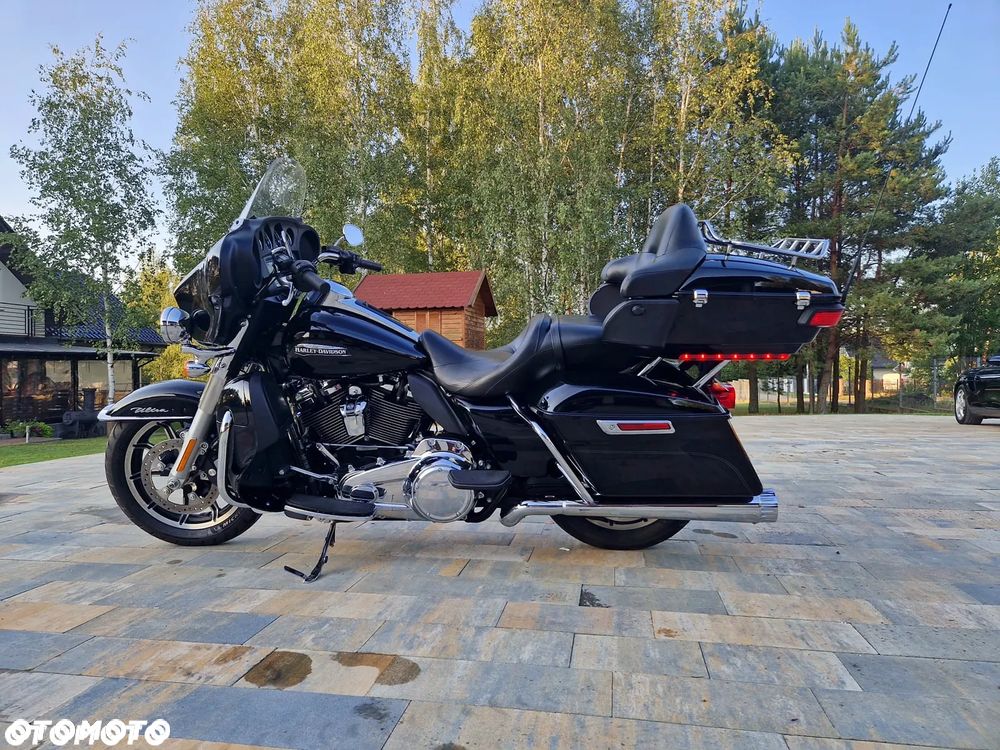 Harley-Davidson FLHTCU Ultra - 27
