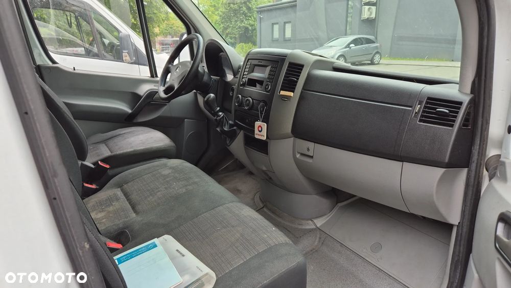 Mercedes-Benz SPRINTER - 7