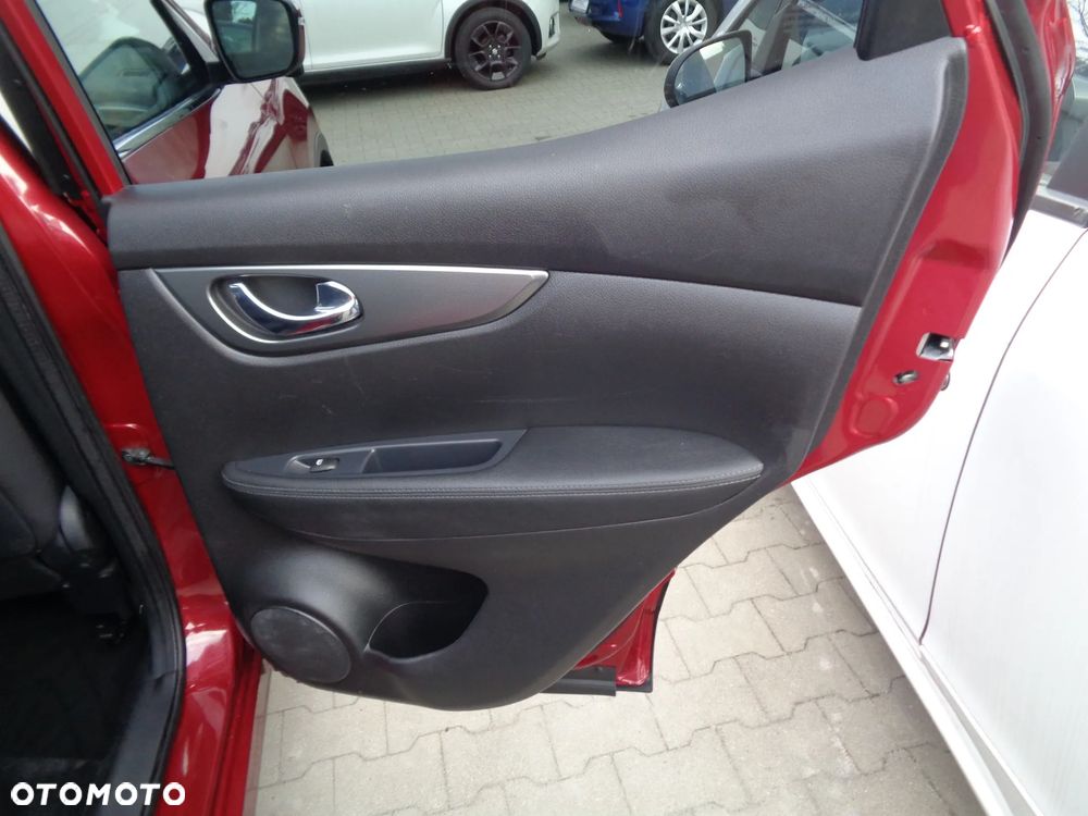 Nissan Qashqai - 23
