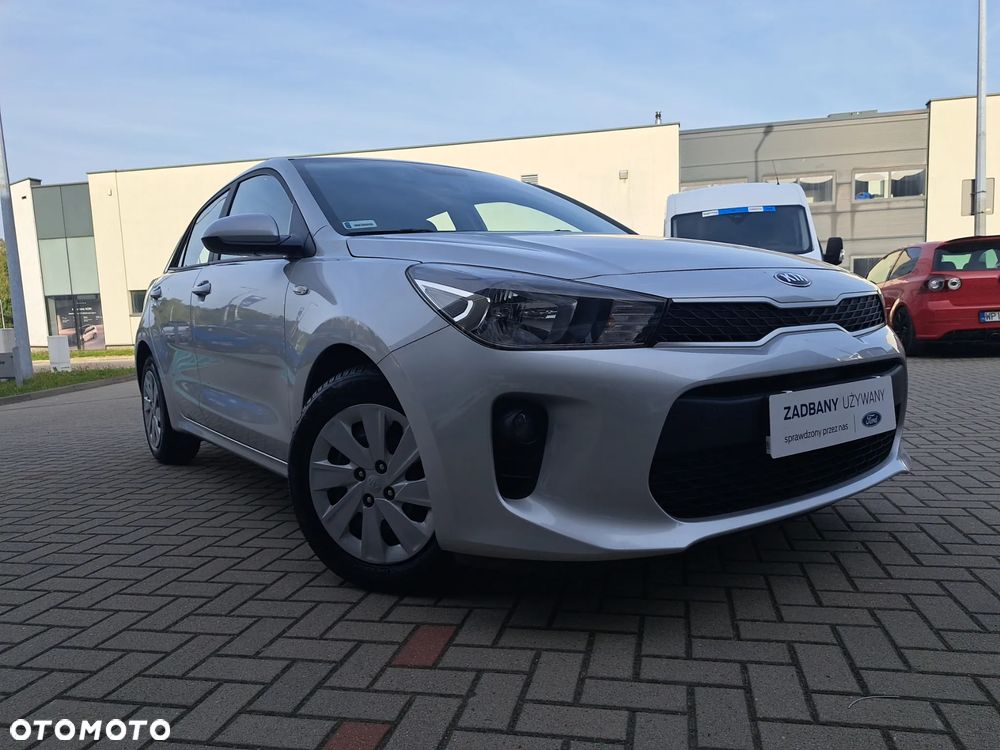 Kia Rio 1.2 M - 8
