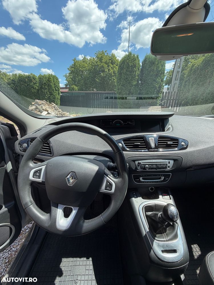 Renault Scenic - 7