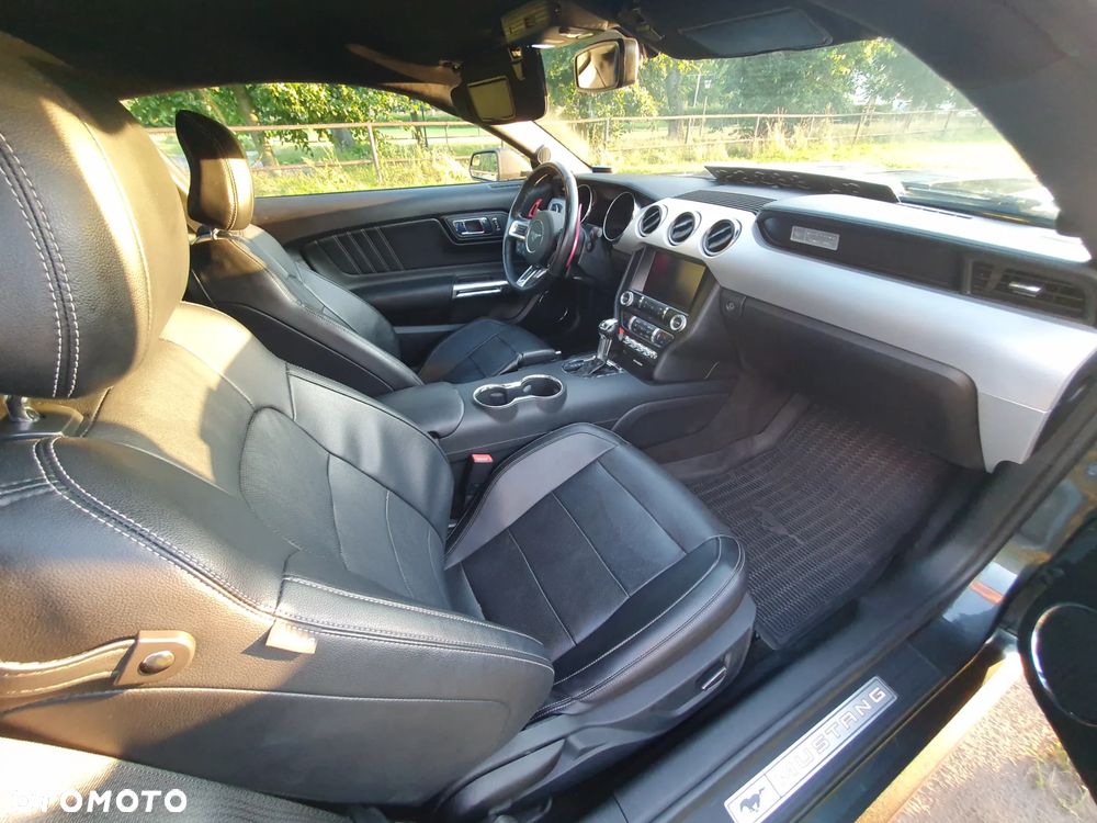 Ford Mustang 2.3 EcoBoost - 22