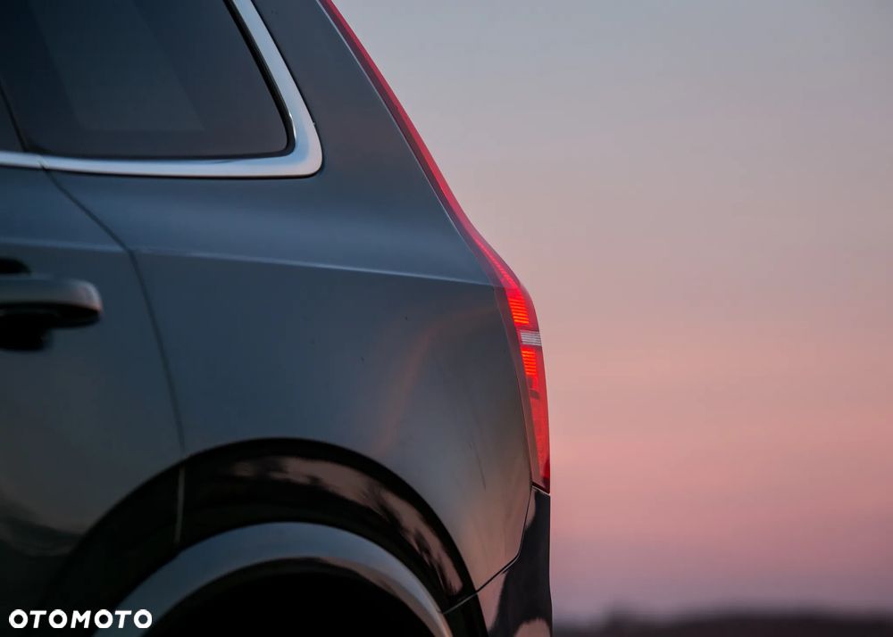 Volvo XC 90 B5 D AWD Inscription - 22