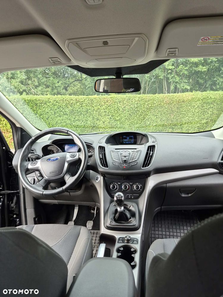 Ford Kuga - 9