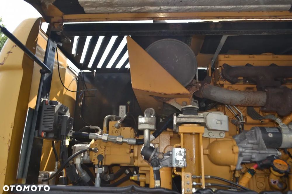 Caterpillar M315D - 28