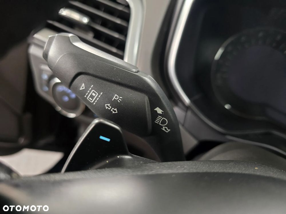 Ford Mondeo - 23