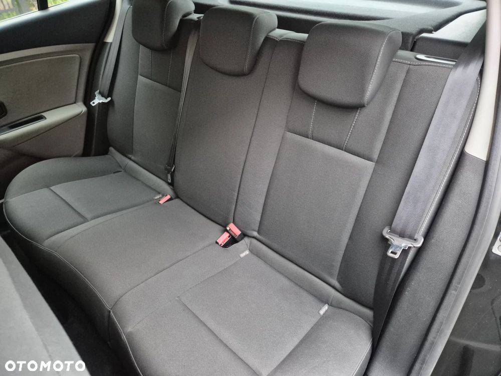 Renault Megane 1.6 16V 100 J'taime - 15