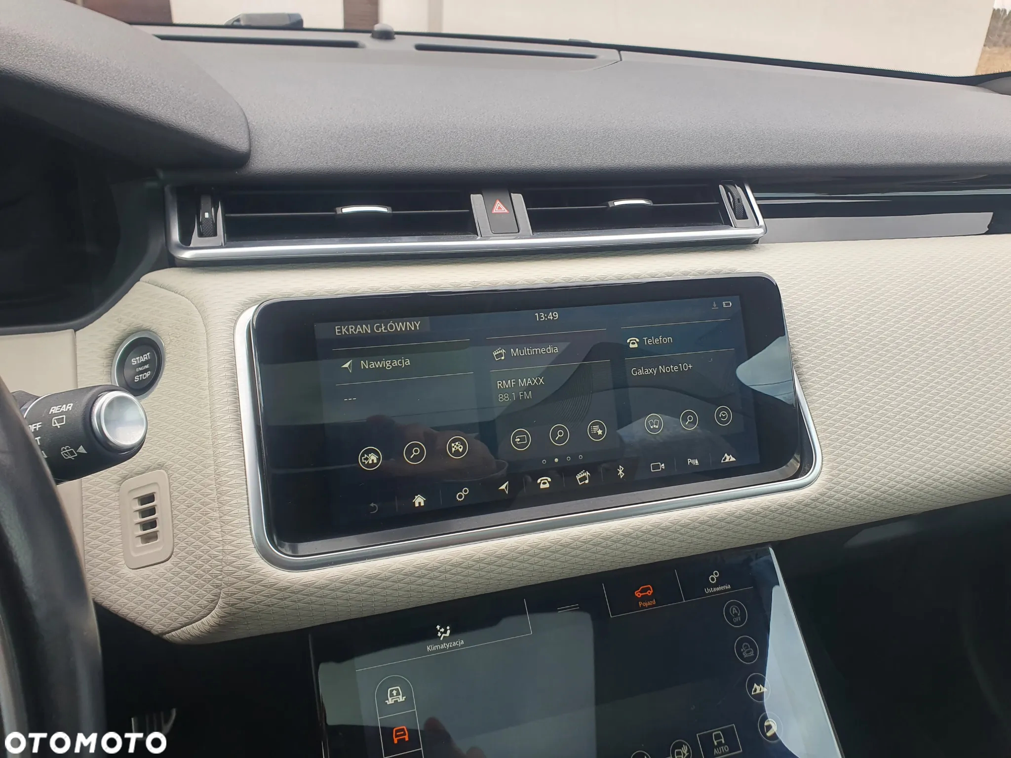 Land Rover Range Rover Velar 2.0 SD4 R-Dynamic SE - 25