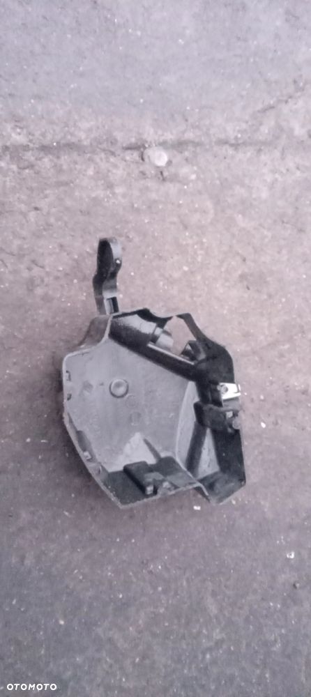 Megane III Scenic 3 osłona rezonatora 8200988397 - 2