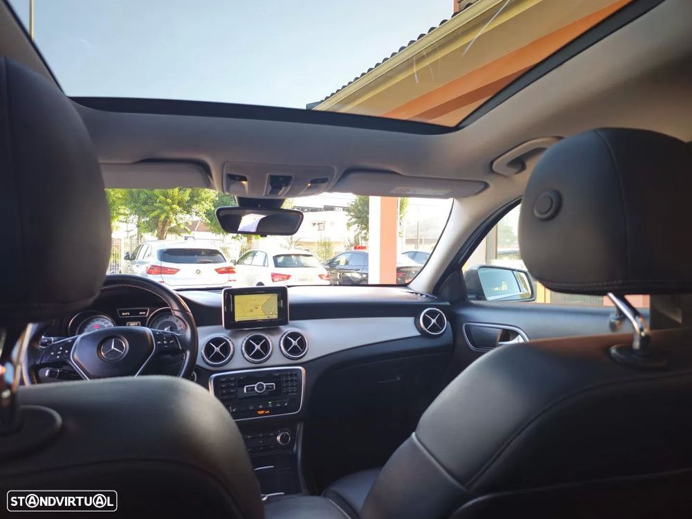 Mercedes-Benz GLA 200 CDi Urban Aut. - 11