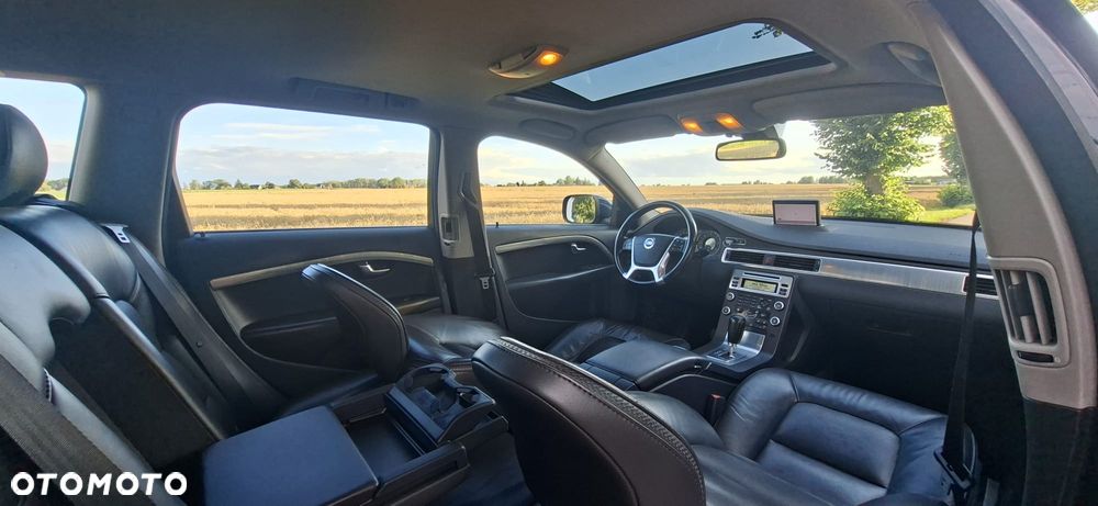 Volvo XC 70 2.4D AWD Kinetic - 21