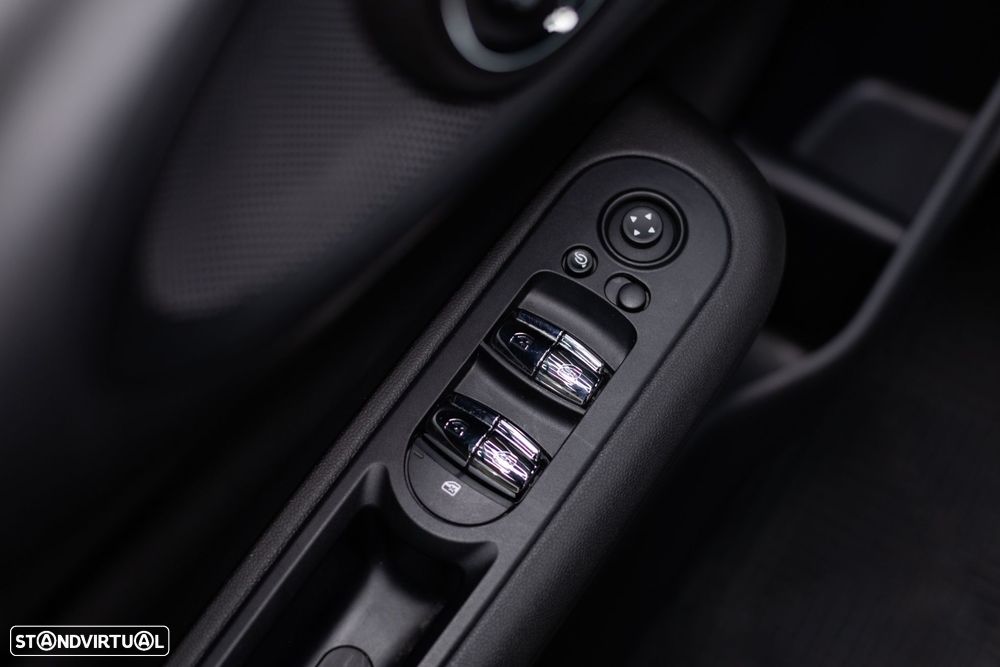 MINI Clubman One D Sport Edition Auto - 37