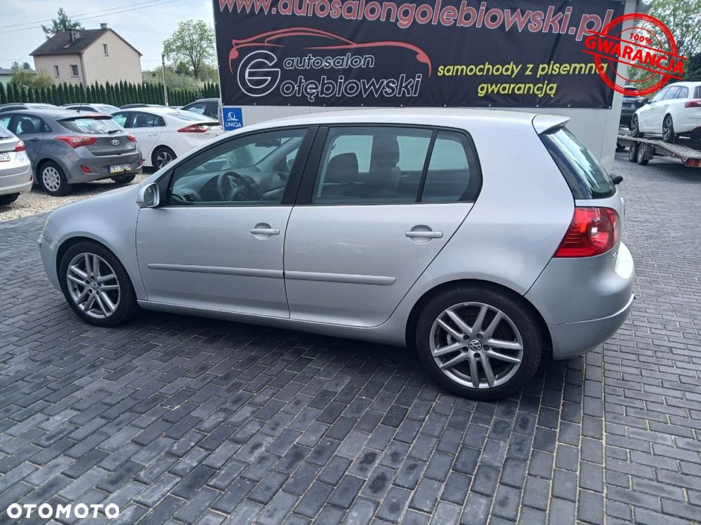 Volkswagen Golf - 11