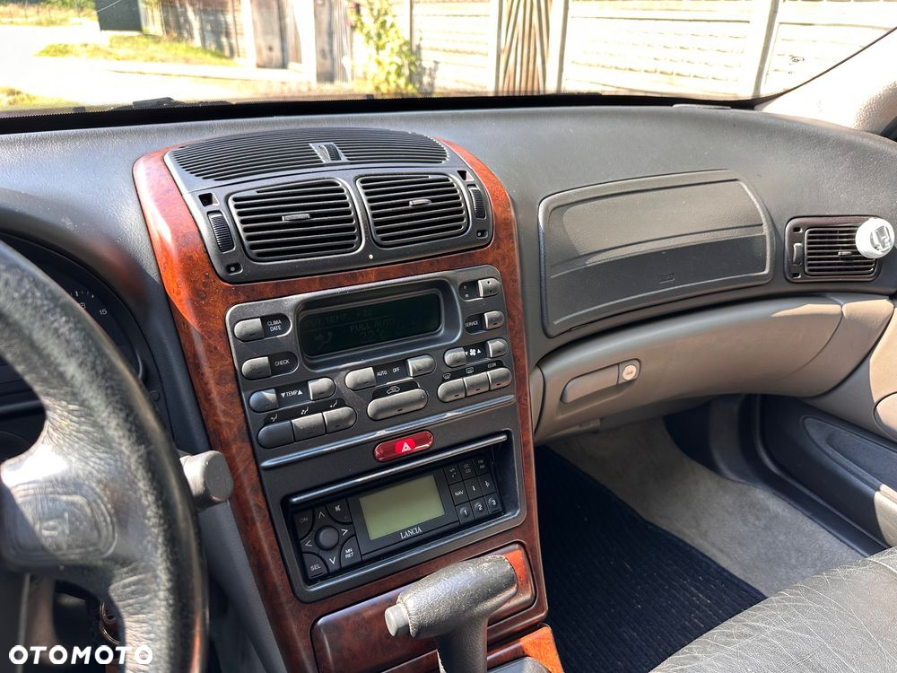 Lancia Kappa 3.0 LX - 2