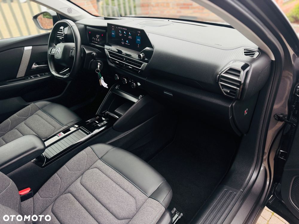 Citroën C4 BlueHDi 130 Stop&Start EAT8 SHINE - 15