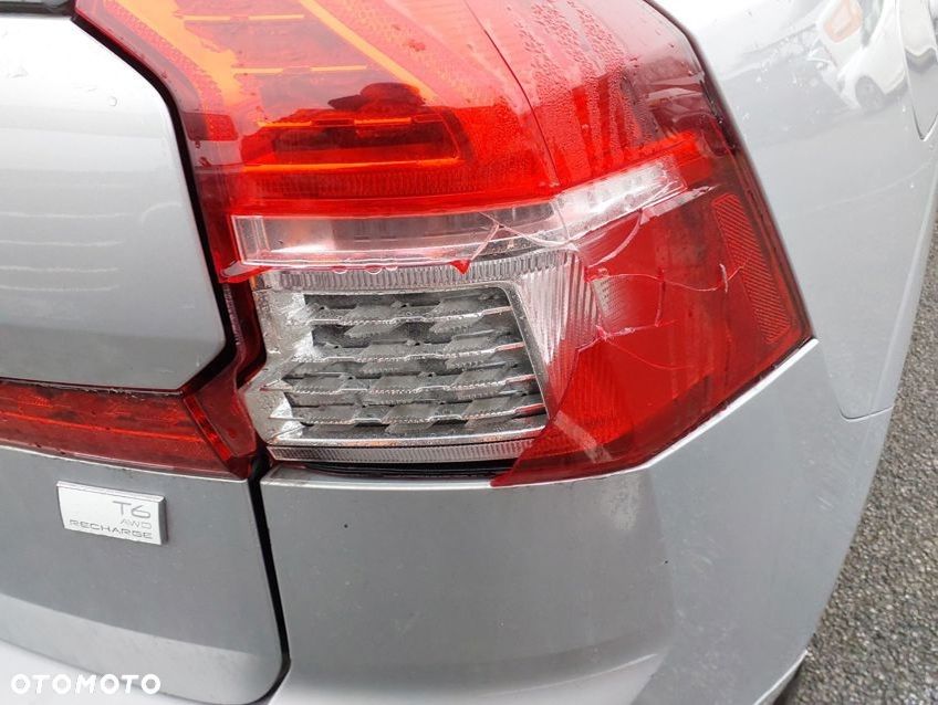 Volvo XC 60 T6 Plug-In Hybrid AWD Plus Bright - 27